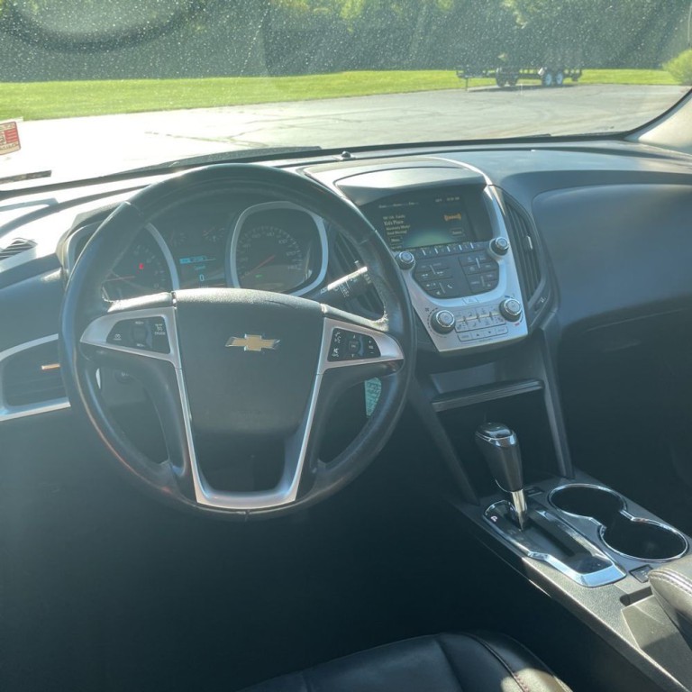 2017 Chevrolet Equinox Image 11