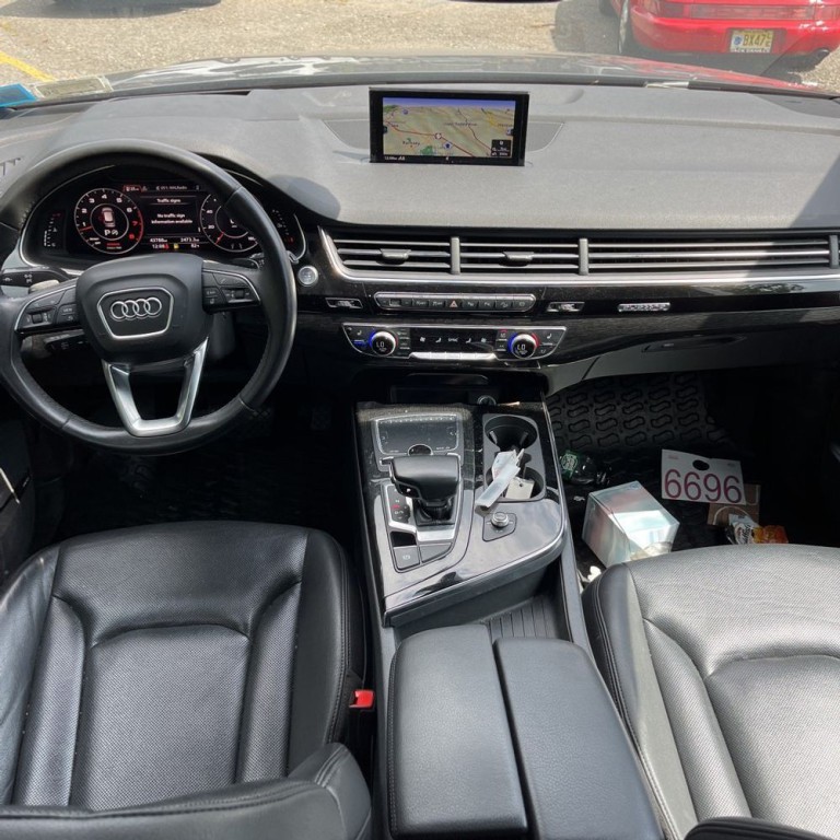 2019 Audi Q7 Image 9
