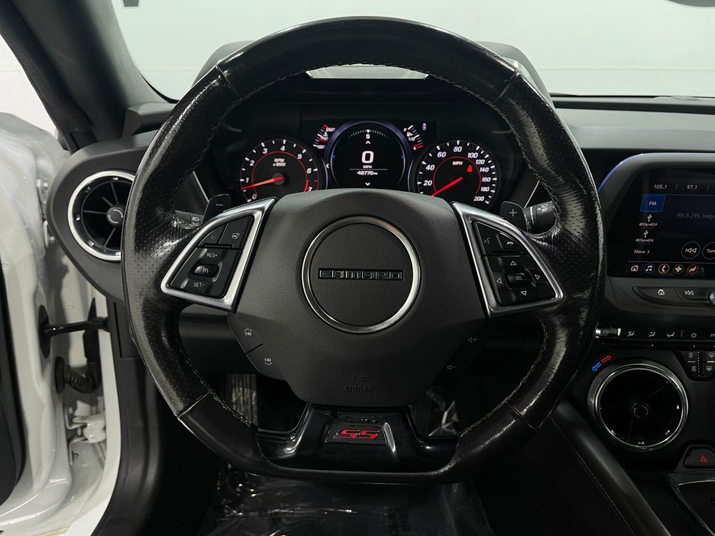 2019 Chevrolet Camaro Image 21