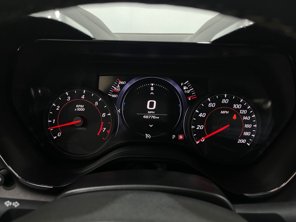 2019 Chevrolet Camaro Image 22