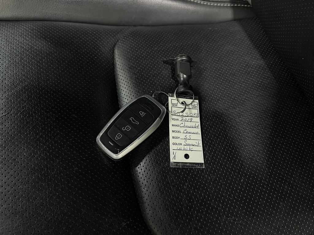 2019 Chevrolet Camaro Image 36