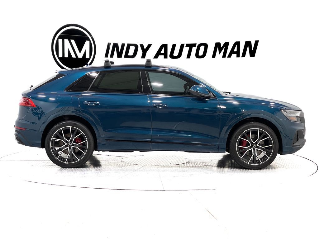 2022 Audi Q8 Image 3