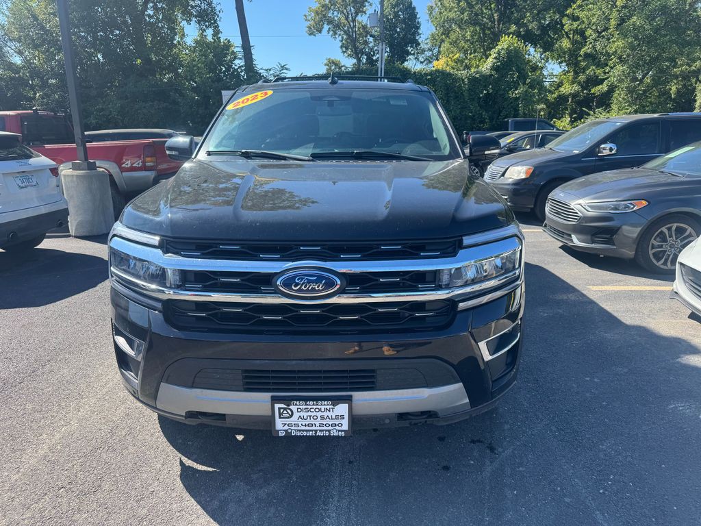 2023 Ford Expedition Image 2