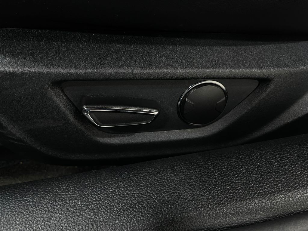 2016 Ford Mustang Image 15