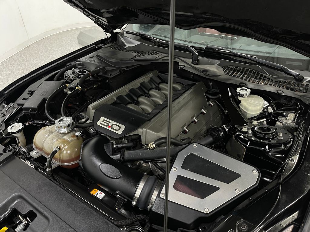 2016 Ford Mustang Image 25