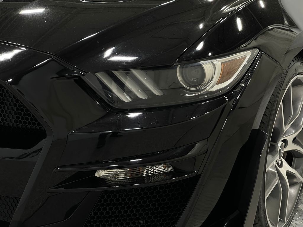 2016 Ford Mustang Image 30