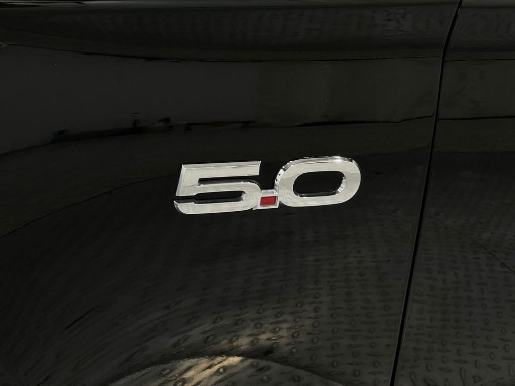 2016 Ford Mustang Image 36