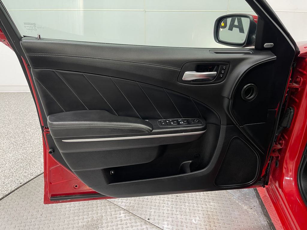 2019 Dodge Charger Image 15