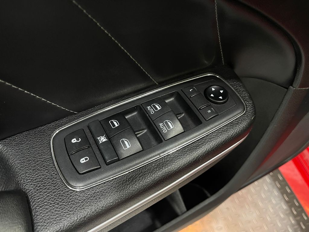 2019 Dodge Charger Image 16