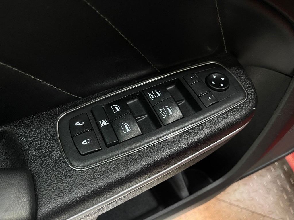 2019 Dodge Charger Image 16