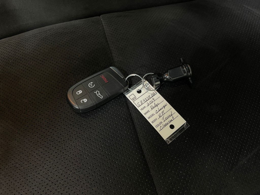 2019 Dodge Charger Image 36