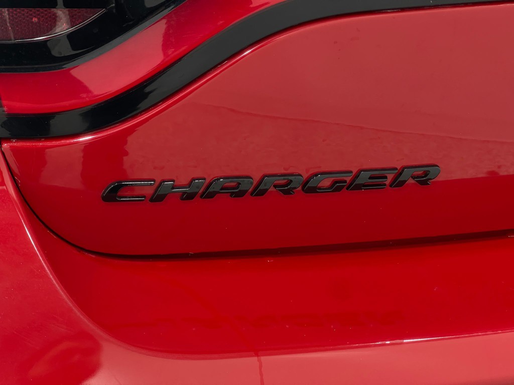 2019 Dodge Charger Image 38