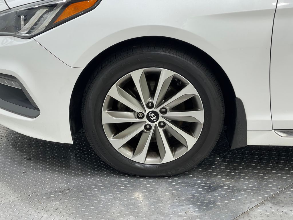 2017 Hyundai Sonata Image 33