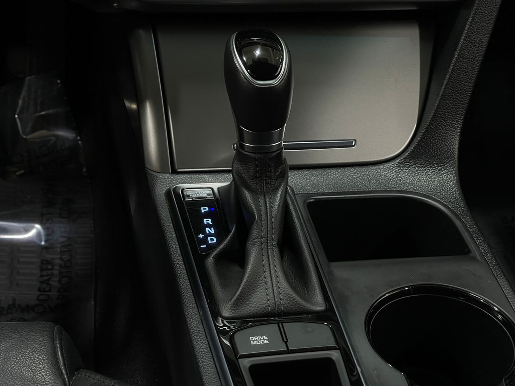 2017 Hyundai Sonata Image 27