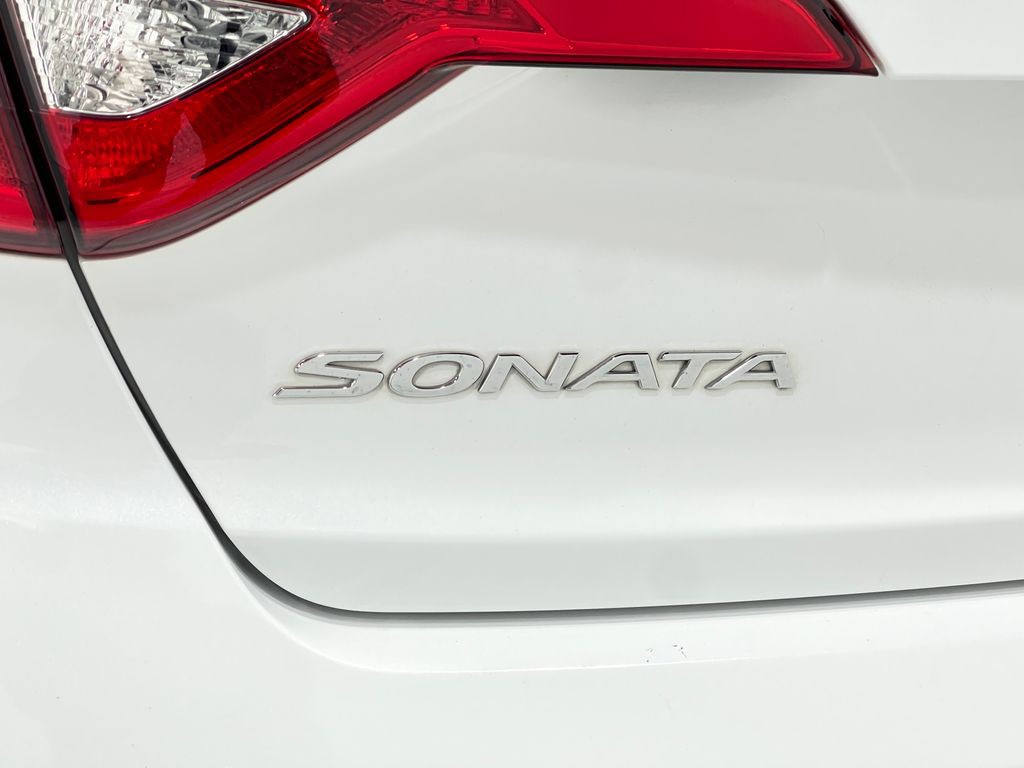 2017 Hyundai Sonata Image 37