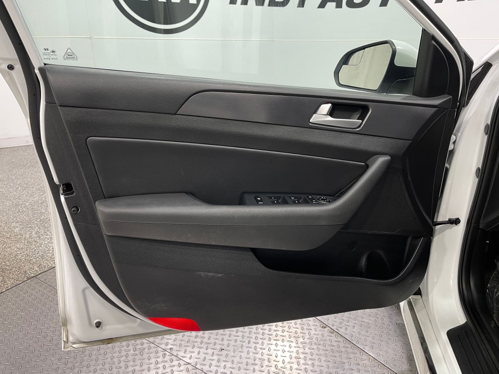 2017 Hyundai Sonata Image 14