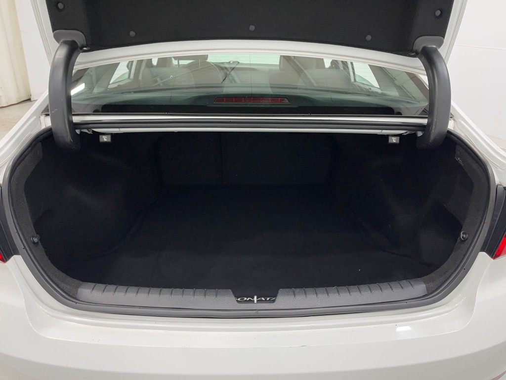 2017 Hyundai Sonata Image 25
