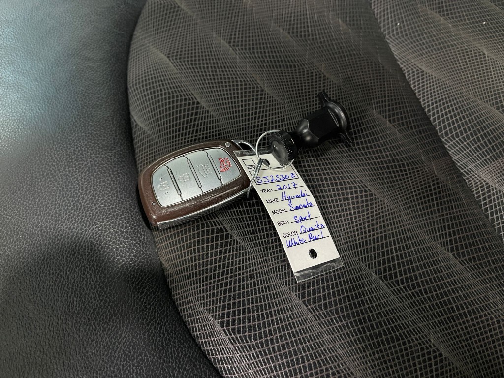 2017 Hyundai Sonata Image 36