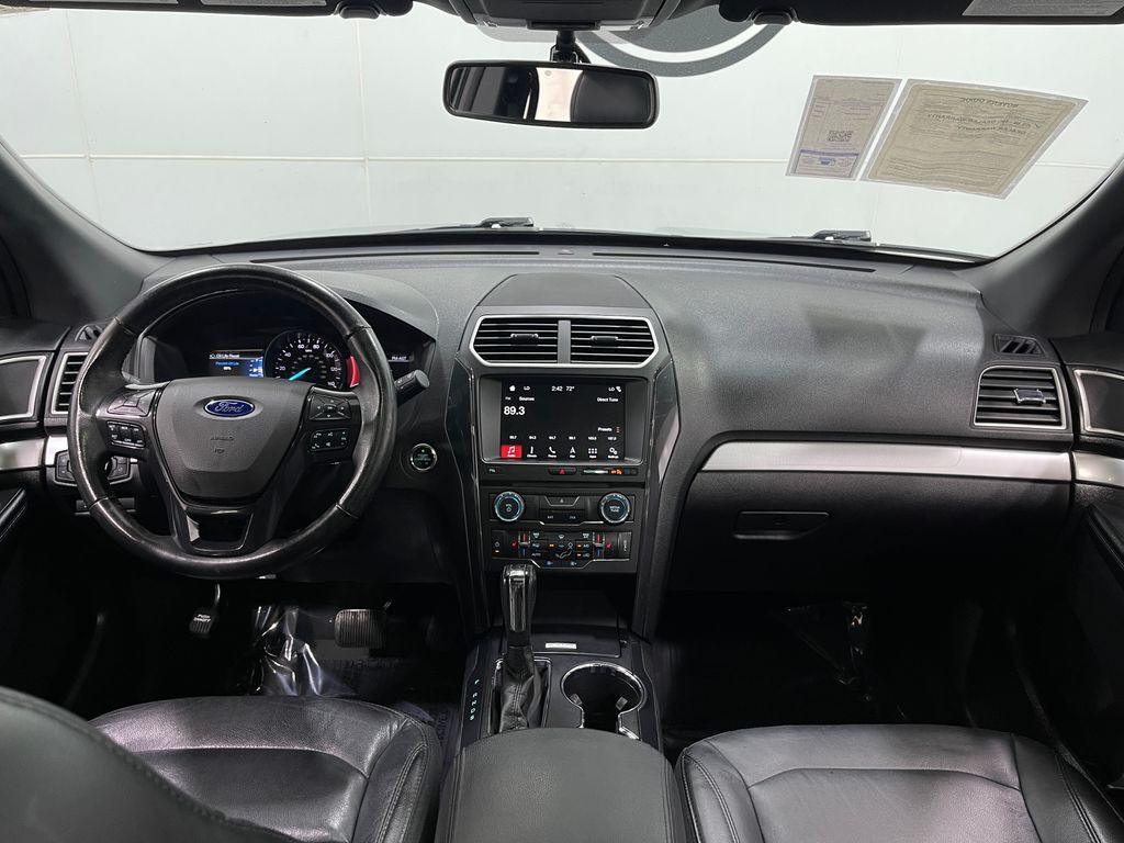 2017 Ford Explorer Image 20