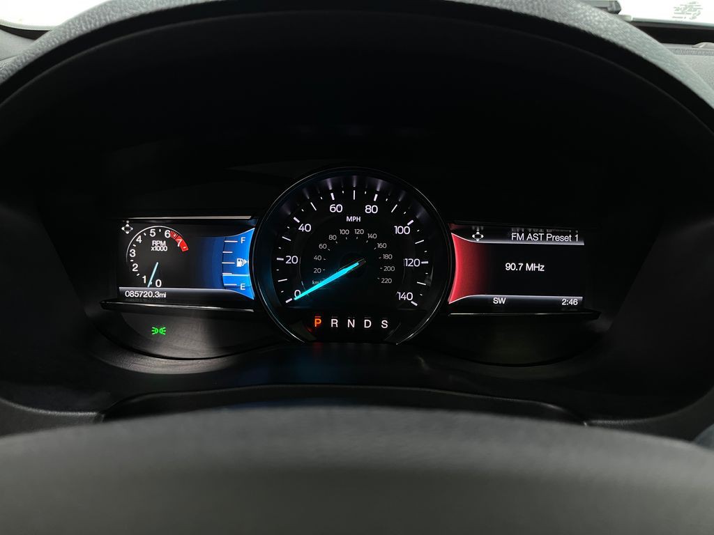 2017 Ford Explorer Image 24