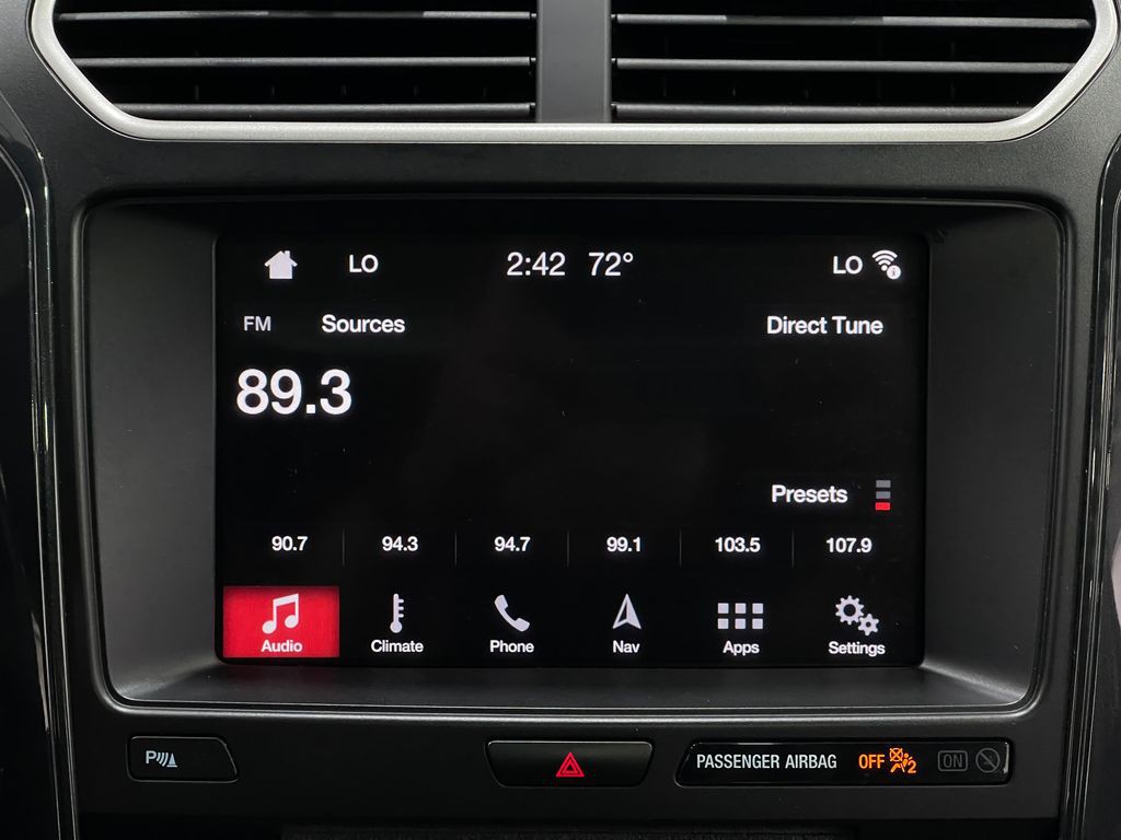 2017 Ford Explorer Image 25