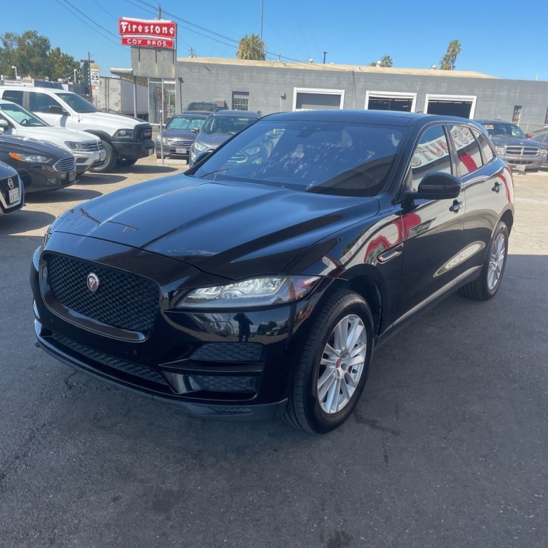 2018 Jaguar F-PACE Image 3