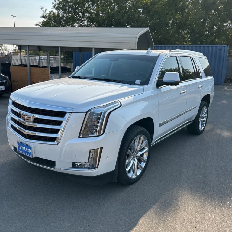 2018 Cadillac Escalade Image 3