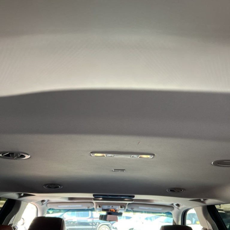 2018 Cadillac Escalade Image 17