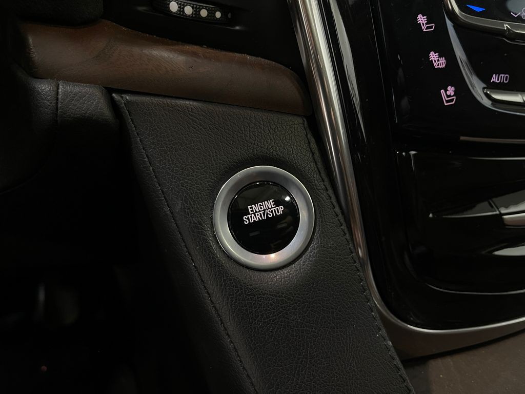 2018 Cadillac Escalade Image 20