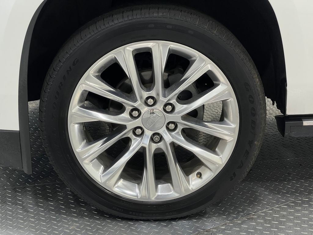 2018 Cadillac Escalade Image 37