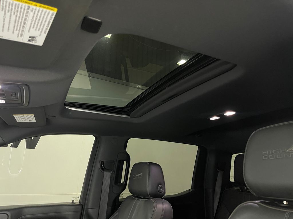 2019 Chevrolet Silverado 1500 Image 12