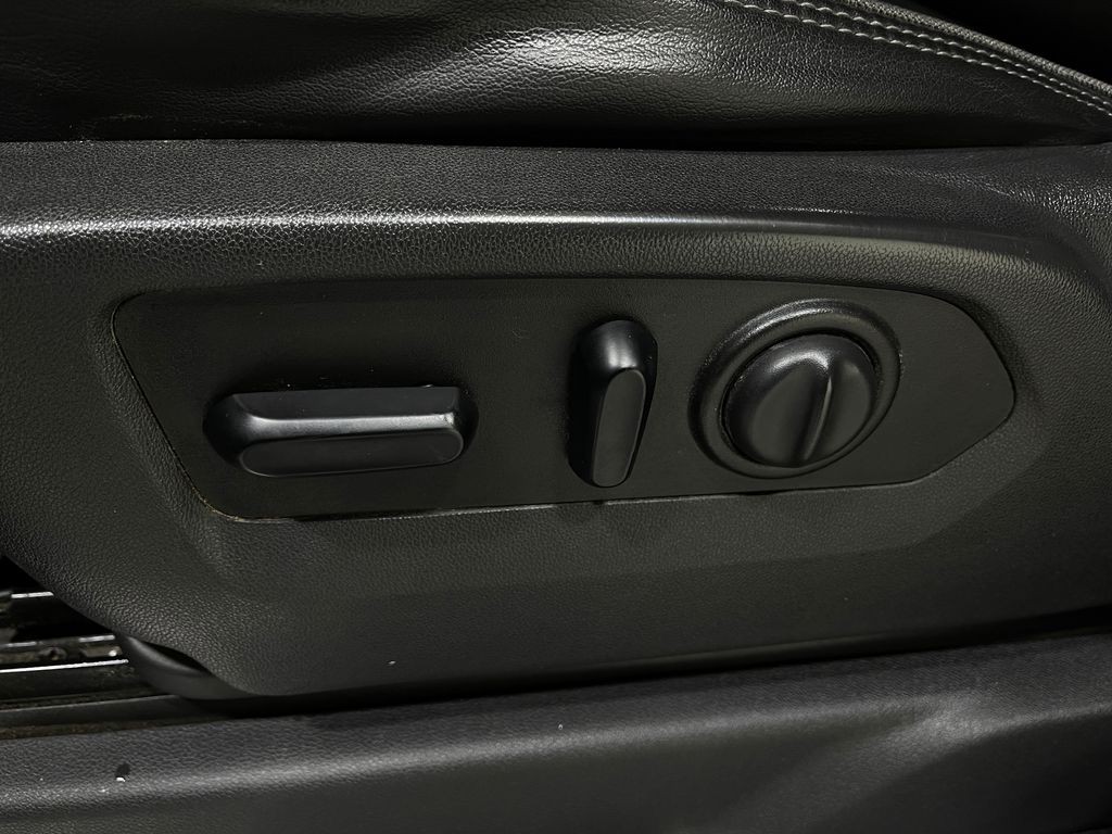 2019 Chevrolet Silverado 1500 Image 19