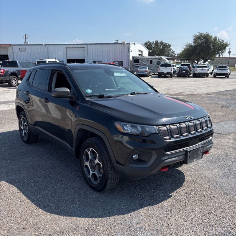 2022 Jeep Compass Image 1
