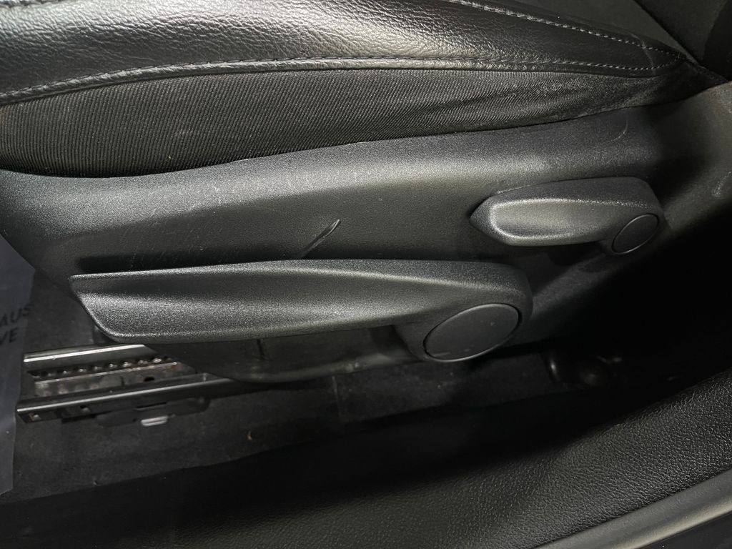 2022 Jeep Compass Image 15