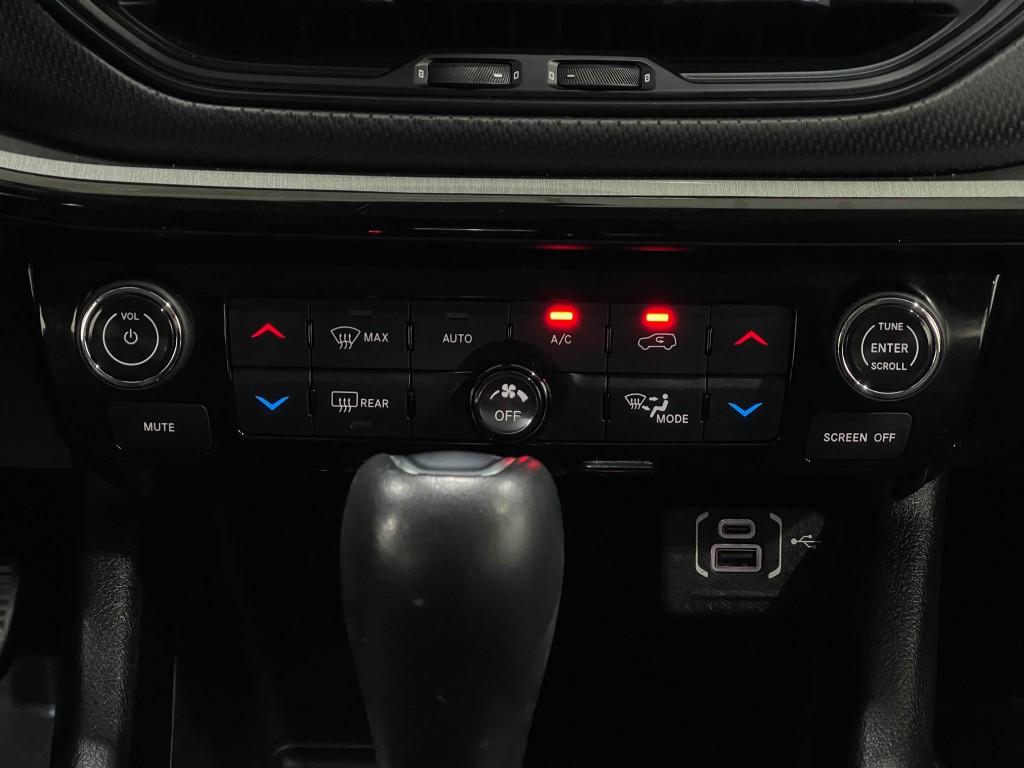 2022 Jeep Compass Image 23