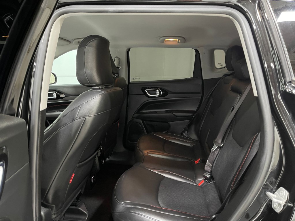 2022 Jeep Compass Image 28