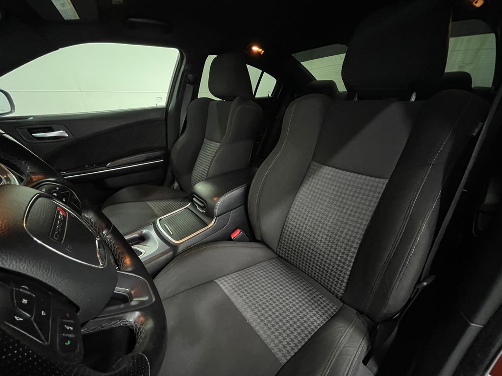 2021 Dodge Charger Image 13