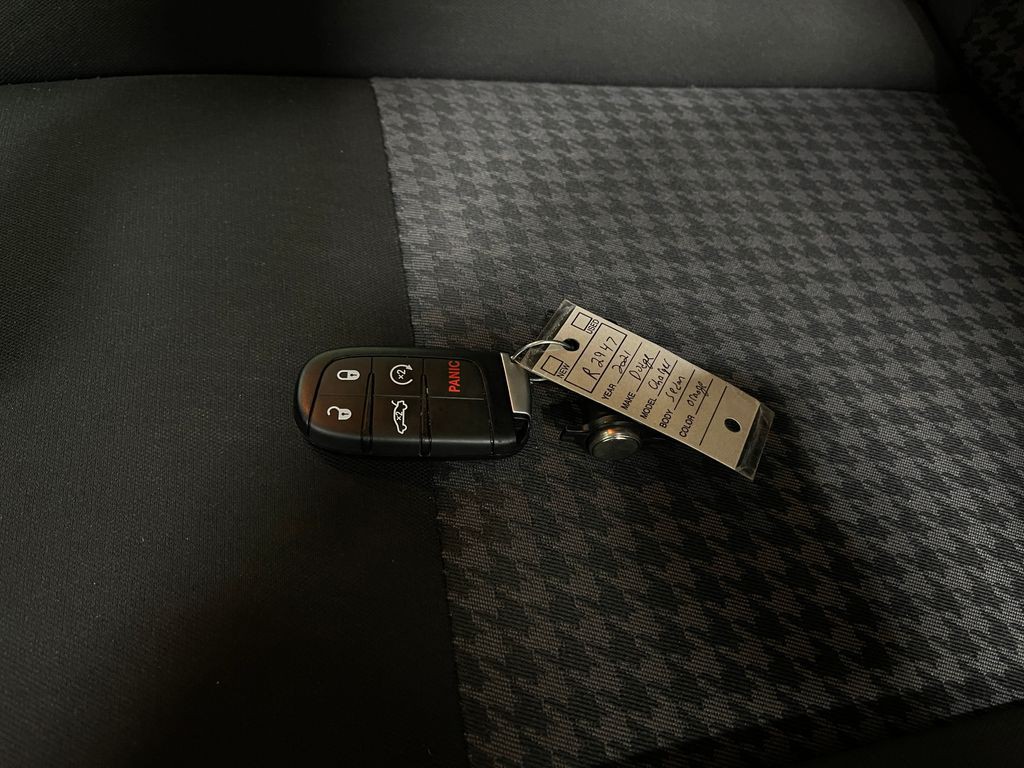 2021 Dodge Charger Image 35