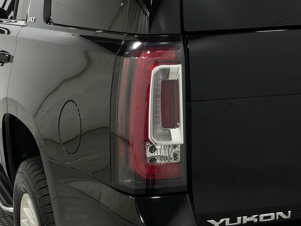 2018 GMC Yukon Image 37