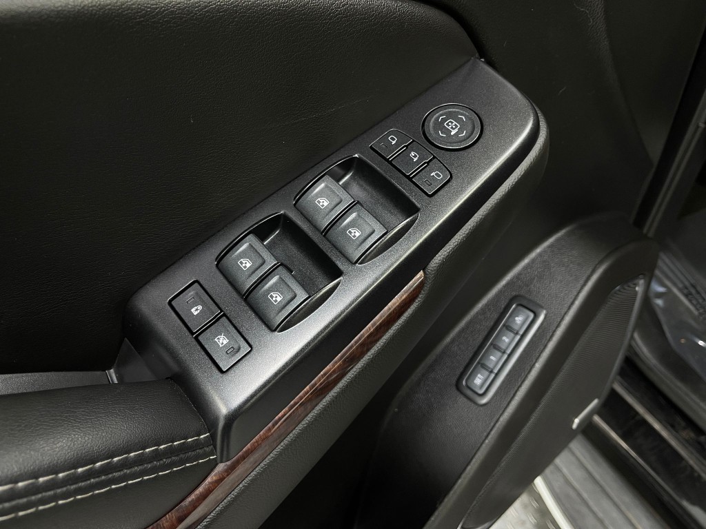 2018 GMC Yukon Image 17