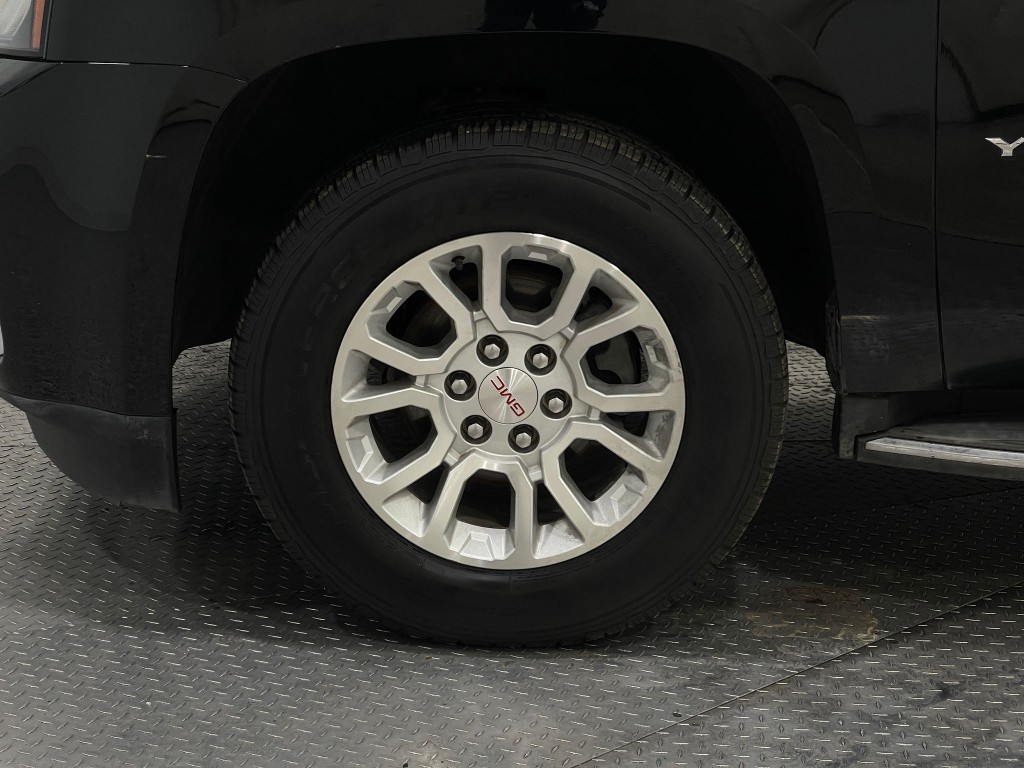 2018 GMC Yukon Image 38