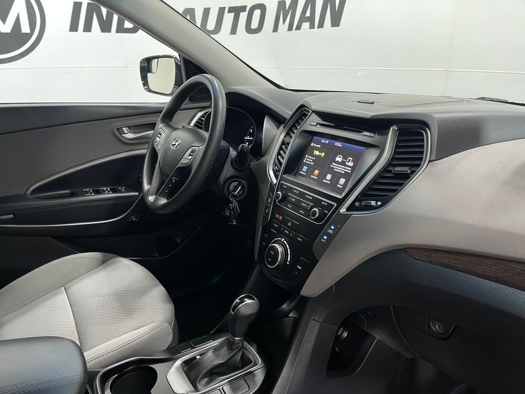 2017 Hyundai Santa Fe Sport Image 18