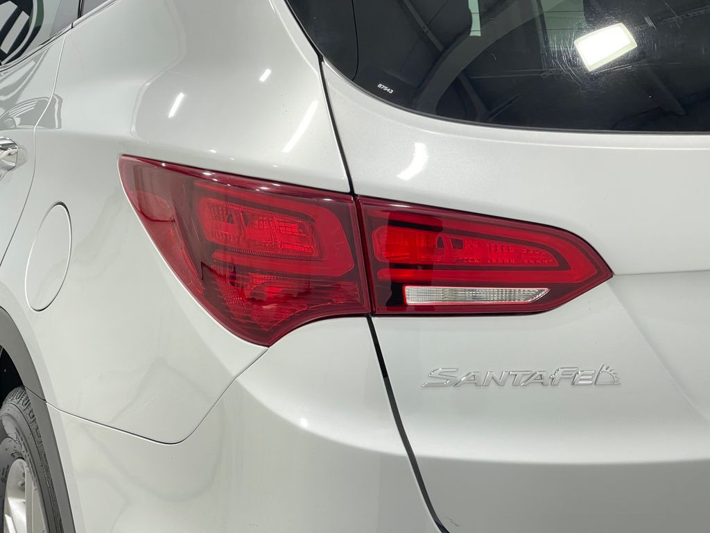 2017 Hyundai Santa Fe Sport Image 32
