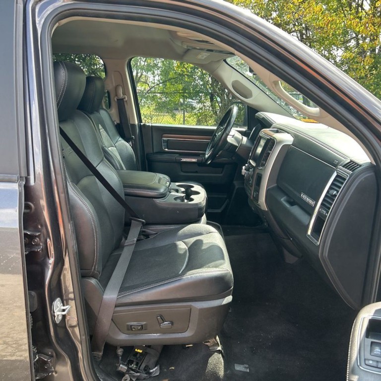 2017 RAM 1500 Image 9