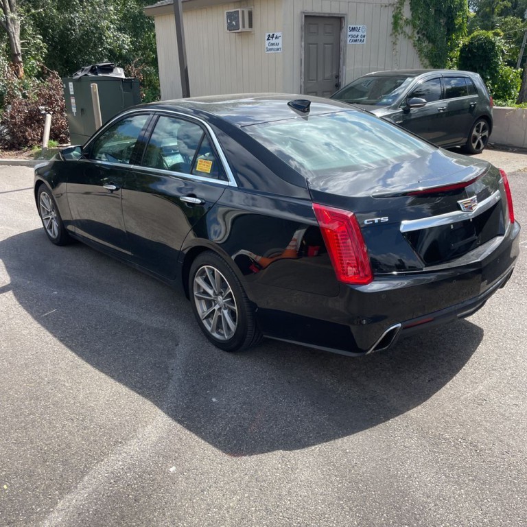 2017 Cadillac CTS Image 8