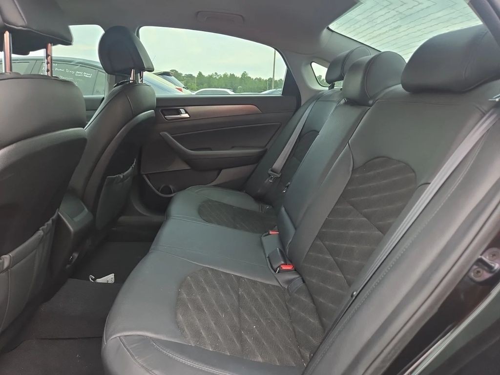 2017 Hyundai Sonata Image 10