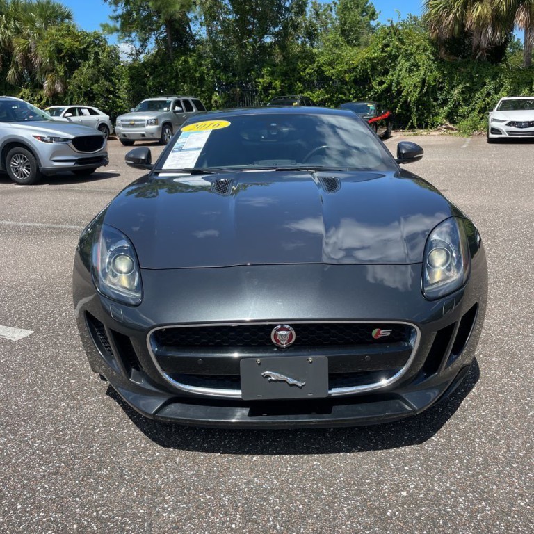 2016 Jaguar F-TYPE Image 2
