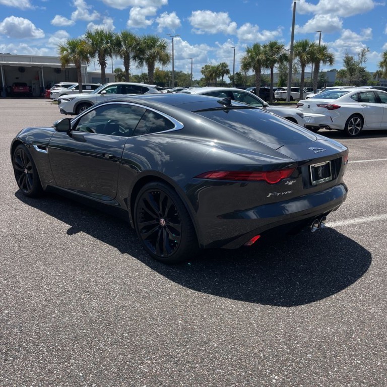 2016 Jaguar F-TYPE Image 8