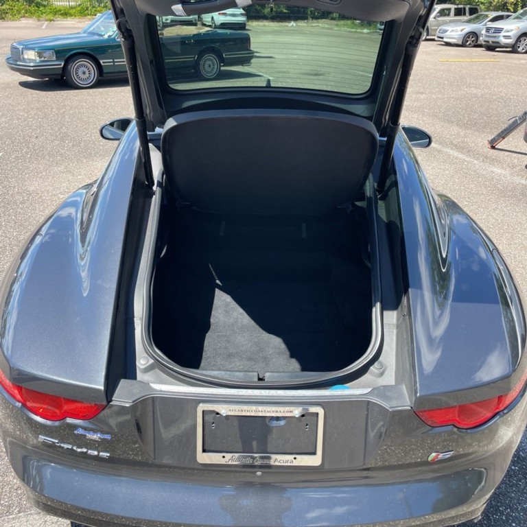 2016 Jaguar F-TYPE Image 17