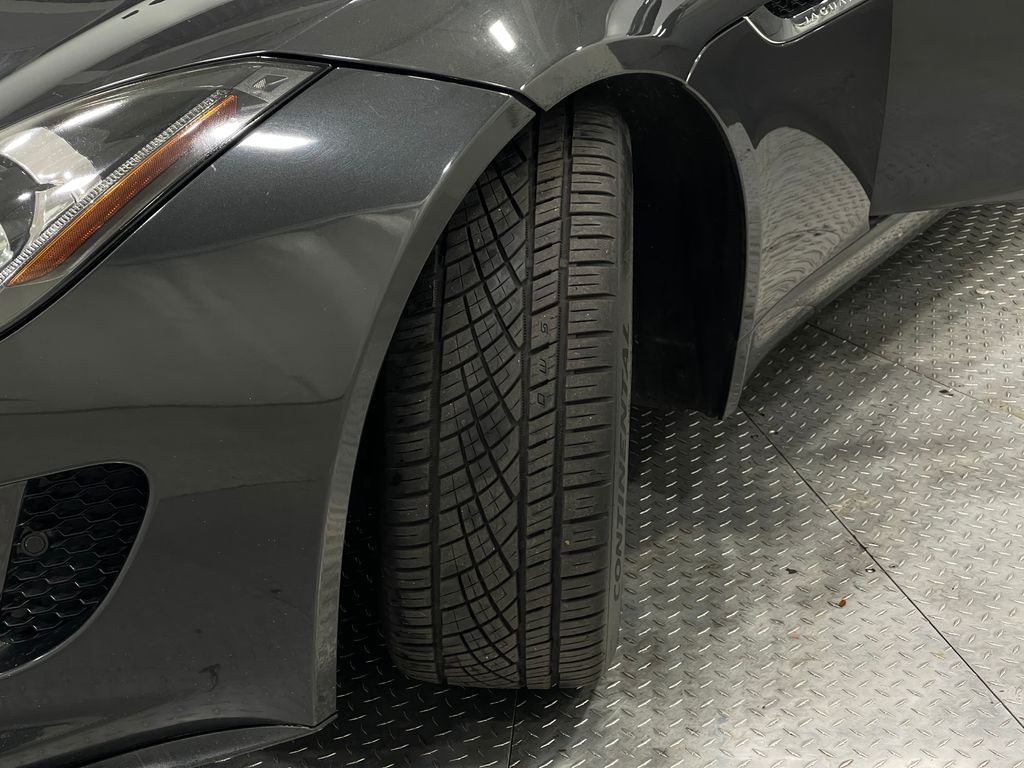 2016 Jaguar F-TYPE Image 34